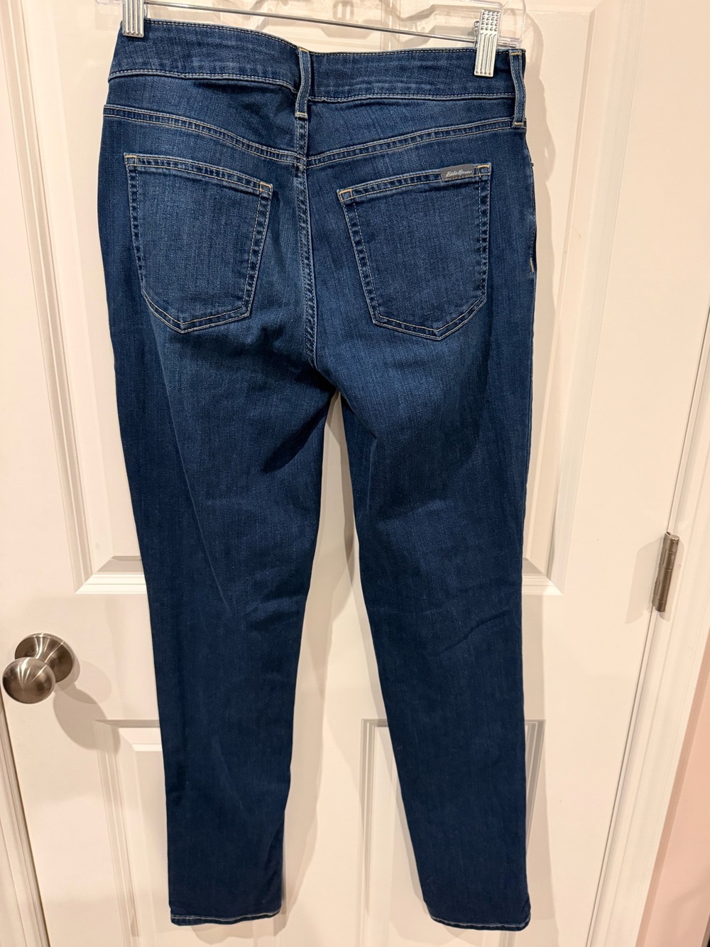 Eddie Bauer Slightly Curvy Slim Straight Leg Blue Jeans Size 4 - Picture 5 of 6
